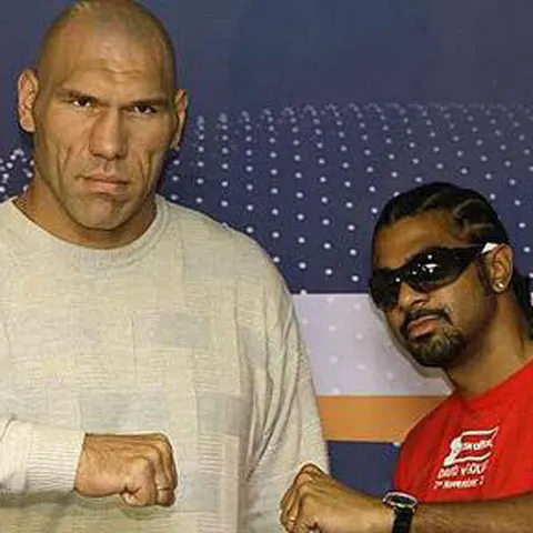 Box - David Haye i-a luat titlul mondial lui Valuev
