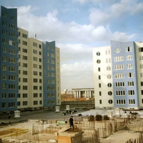 Chiriaşii ANL din Negreşti-Vaslui, obligaţi să plătească chiria în avans pe 10 luni