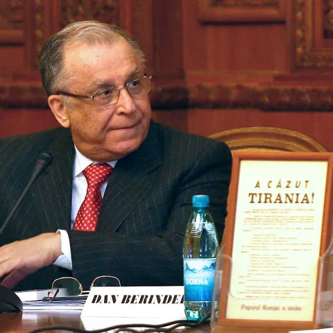 I. Iliescu: Ce a declarat Traian Băsescu pe aeroport este o ticăloşie