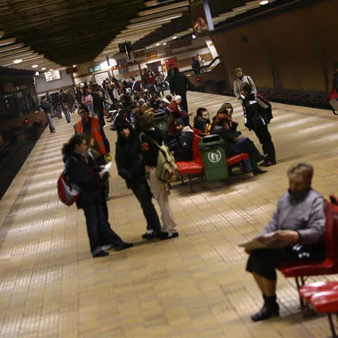 Guvernul a adoptat bugetul Metrorex pe 2009, ce include şi majorarea salarială de 23%