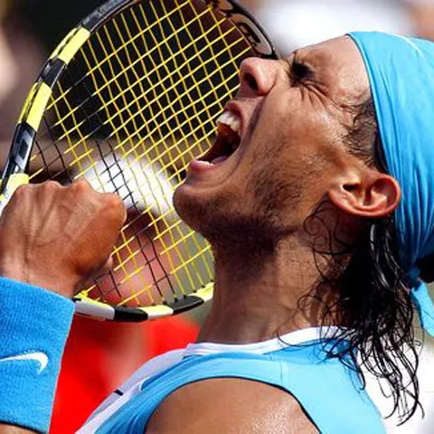 Tenis - Nadal s-a calificat în turul 3 la Paris după ce a salvat 5 mingi de meci în faţa lui Almagro