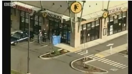 Patru poliţişti au fost împuşcaţi într-o cafenea în Washington