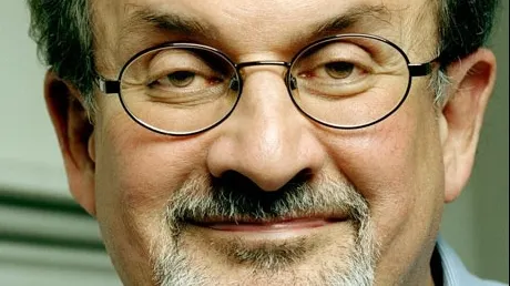 Salman Rushdie, în vizită la Castelul Bran