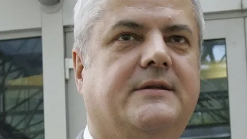 Adrian Năstase: O explicaţie