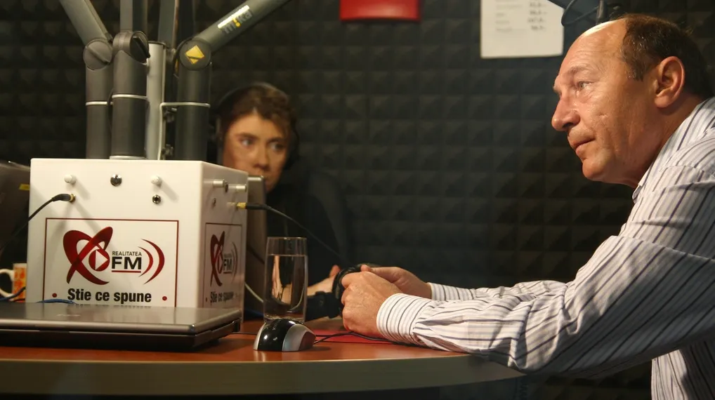 Traian Băsescu, la Realitatea FM: Nu vă pot spune ce am vorbit cu Klaus Johannis