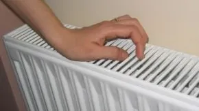 Pacienţii şi medicii îngheaţă de frig într-un spital din Constanţa