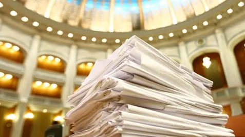 Cabinetul Boc se reuneşte pentru a da undă verde proiectului de buget pe 2010