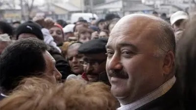 Instanţa a amânat judecarea plângerii senatorului Voicu, pentru că dosarul acestuia nu a ajuns de la DNA