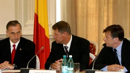 Johannis: Nu voi accepta să fac parte din cealaltă echipă. Geoană şi Antonescu sunt echipa mea