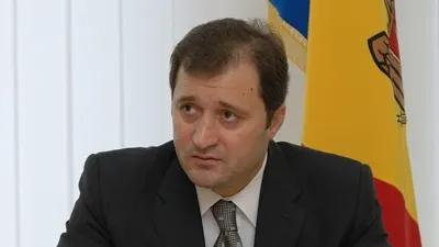 Vlad Filat a cerut să fie scoasă sârma ghimpată de pe Prut