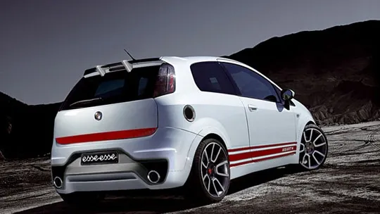 Fiat retrage 500.000 de maşini Grande Punto, pentru o posibilă anomalie la sistemul de direcţie