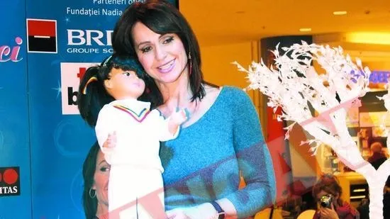 Nadia Comăneci şi-a lansat propria păpuşă