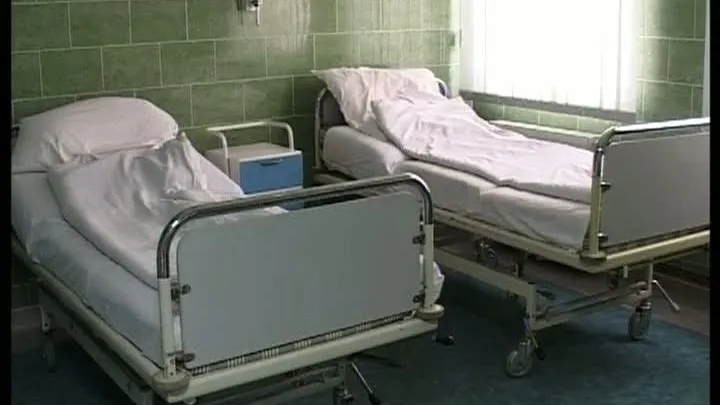 Desfiinţat în 2003, Spitalul din Uricani a fost renovat cu 800.000 de lei 