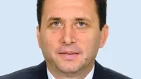 „Achiziţiile” de marţi ale PD-L: Doi senatori cu datorii, supăraţi pe Băsescu şi unicameral