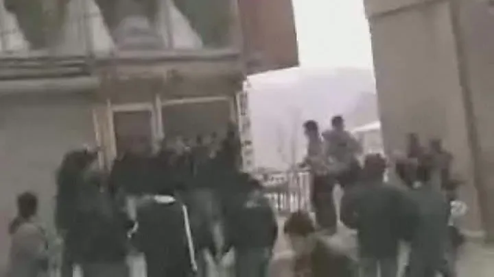 Proteste violente ale kurzilor din Turcia, după interzicerea Partidul Societăţii Democratice 