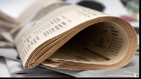 Egalitatea în faţa morţii, forţa naturii, sexul, minciuna şi casetele politice sunt subiectele analizate în editoriale