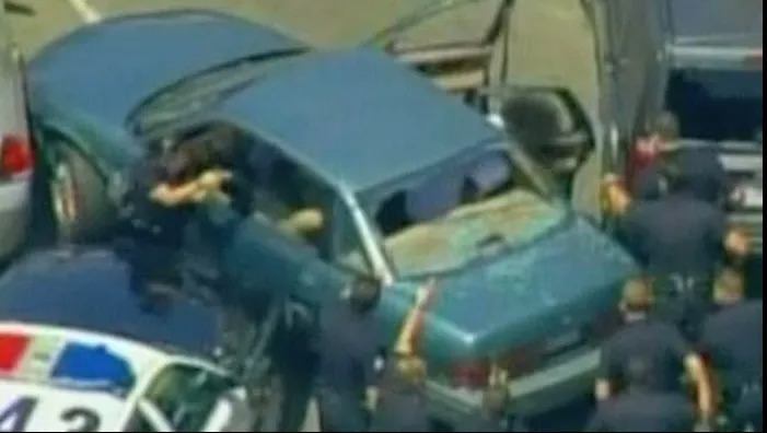 Un om al străzii, împuşcat mortal în Los Angeles 