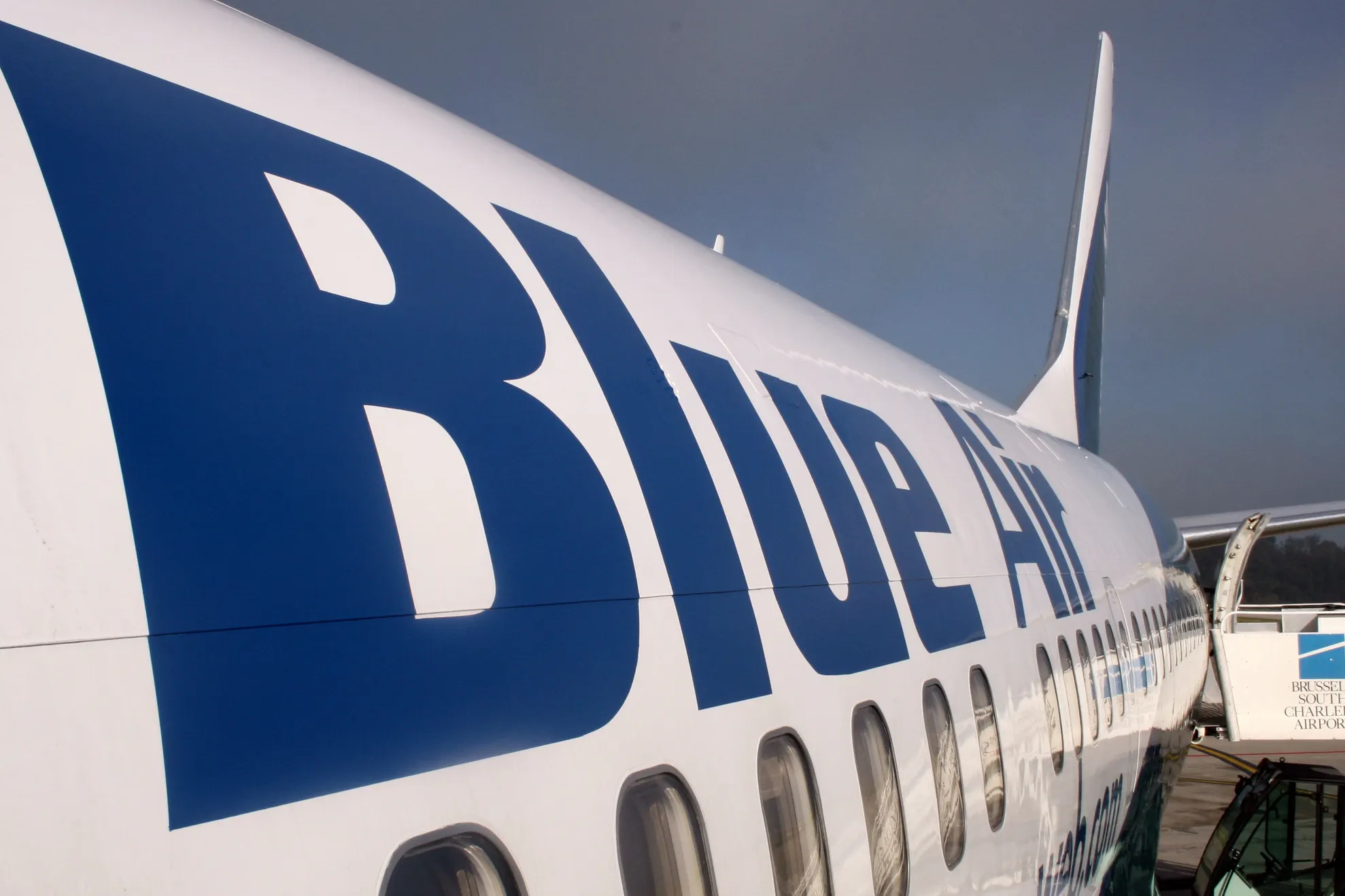 SCANDALUL Blue Air - Premierul a trimis Corpul de Control la Administrația Fondului pentru Mediu: „Cei care au greșit trebuie să plătească”