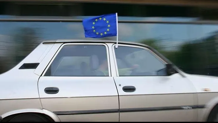 Mai rămân în România. Tu de ce mai rămâi? Tu de ce pleci?