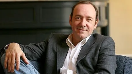 Anchetă pe numele lui Kevin Spacey pentru agresiune sexuală