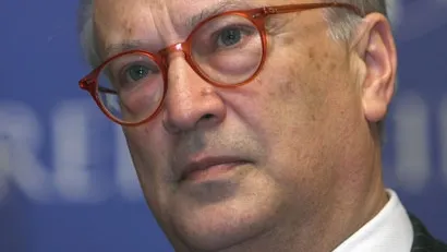 Liderul socialiştilor din Parlamentul UE îl critică pe preşedintele Băsescu
