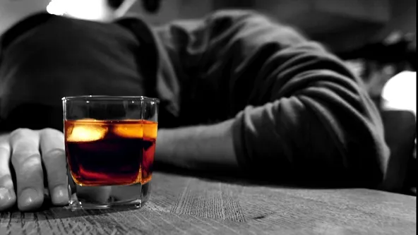 Delirium tremens - afecțiunea cauzată de alcoolism. Foto/Arhivă