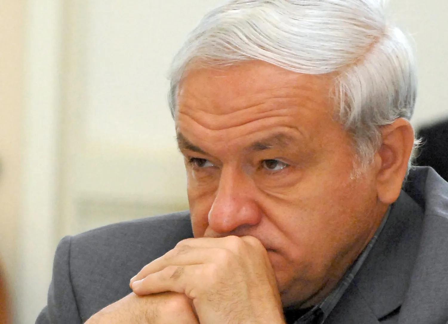 PERCHEZIŢII la CJ Braşov şi acasă la Aristotel Căncescu. Biroul lui Căncescu, sigilat de DNA UPDATE