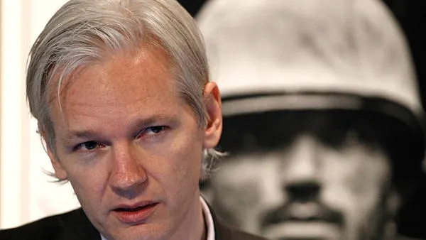 Julian Assange împlineşte doi ani de când s-a refugiat în sediul Ambasadei Ecuadorului din Londra
