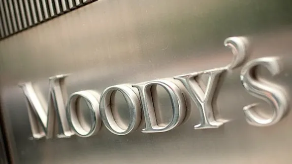 Moody’s a scăzut ratingul Rusiei aproape de "junk"