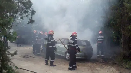 Maşină făcută scrum în trafic