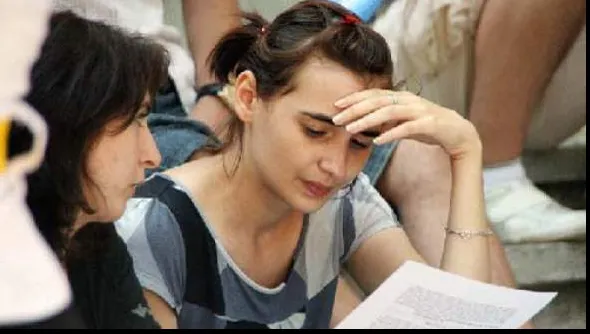 Cum îl ajuți pe copil în perioada examenelor