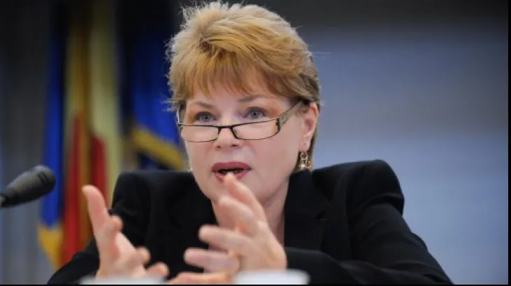 CCR versus CCR într-o sesizare depusă de magistratul Mona Pivniceru