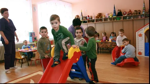 Prea puține creșe pentru copiii din Capitală