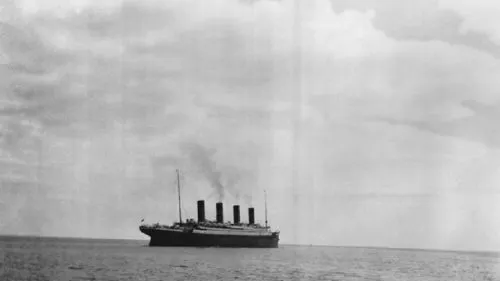 Parc tematic dedicat TITANICULUI: o copie în mărime naturală a vasului şi un simulator de naufragiu