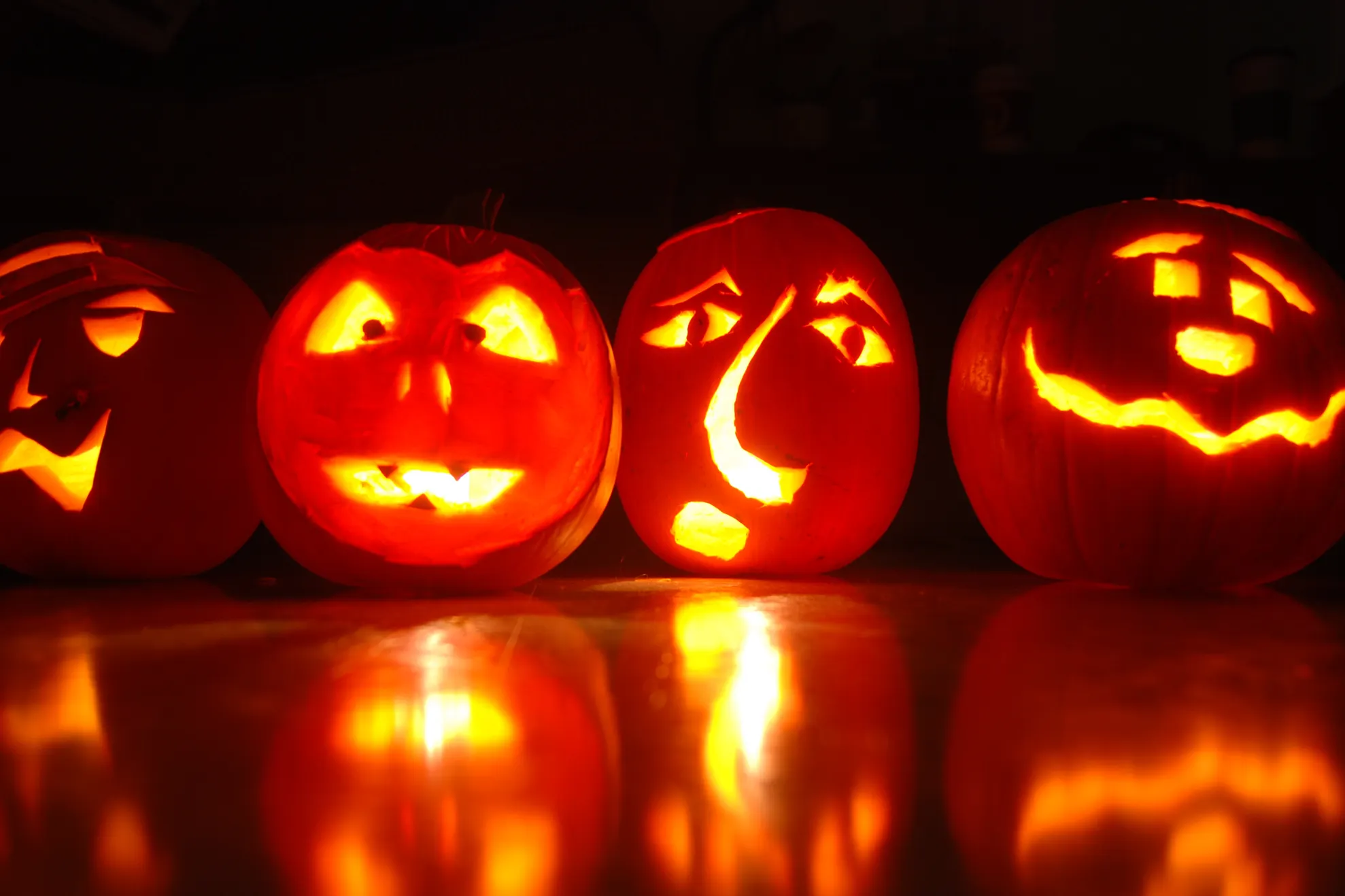 HALLOWEEN 2014: obiceiuri şi tradiţii. Cum se sărbătoreşte HALLOWEEN în întreaga lume