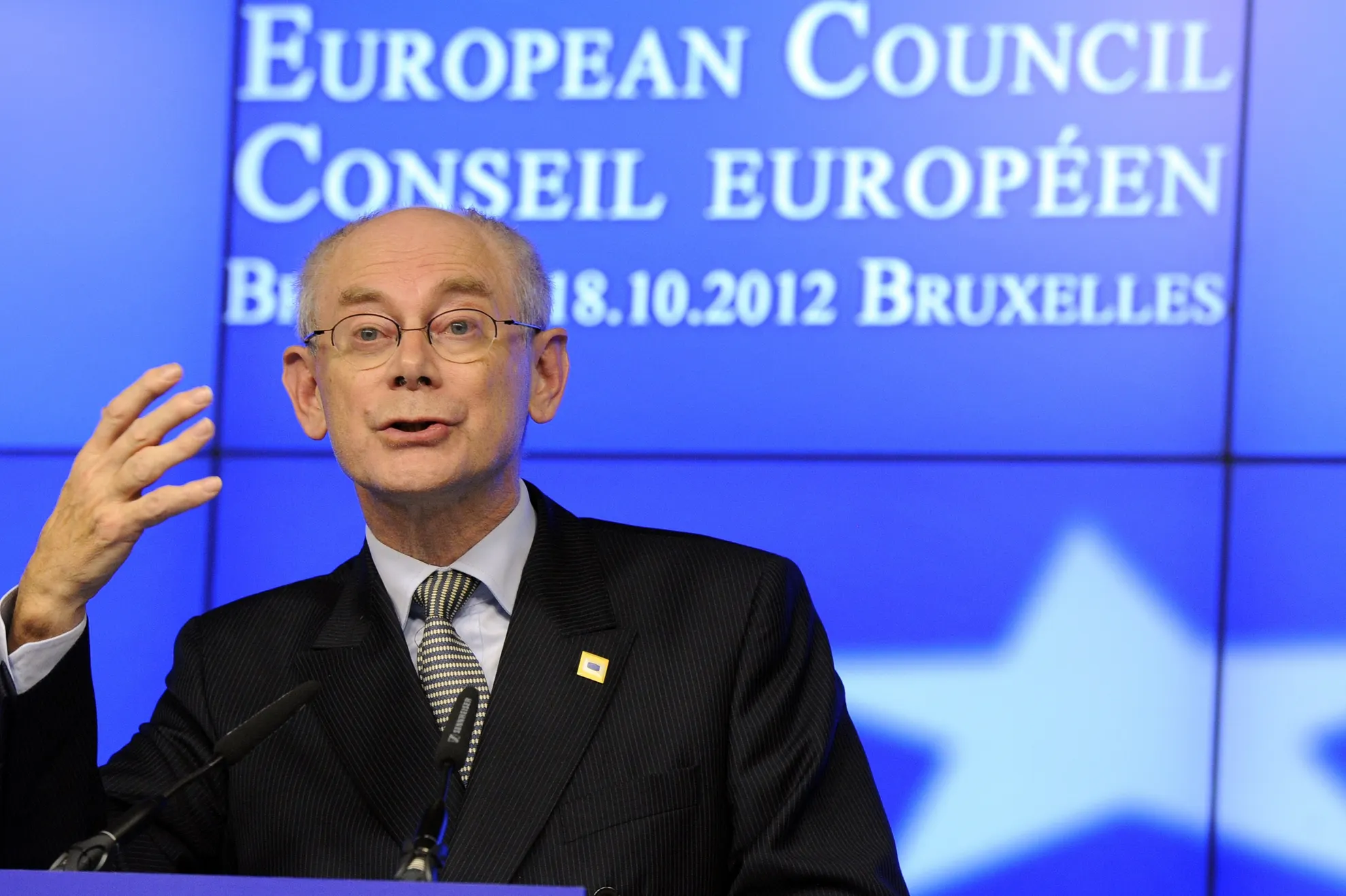 Herman Van Rompuy condamnă "brutalitatea" autorităţilor din Ucraina faţă de manifestanţi