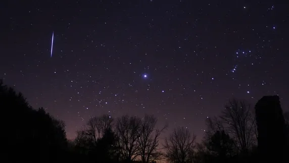 LEONIDELE, ploaia spectaculoasă de meteori are loc la noapte