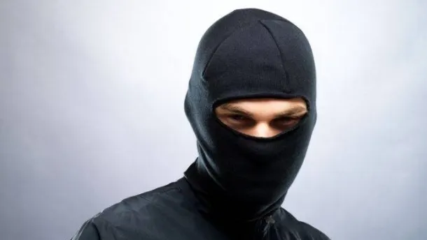 Ultima oră. Jaf la o casă de pariuri din Constanţa: cum a fost păcălită angajata
