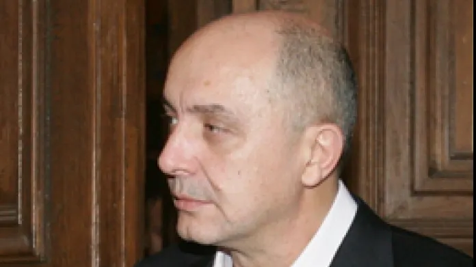 Victorie în instanța din România pentru Puiu Popoviciu 
