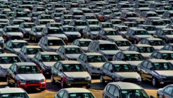 Taxă nouă pentru autoturismele înmatriculate în România. Unde se va întâmpla asta