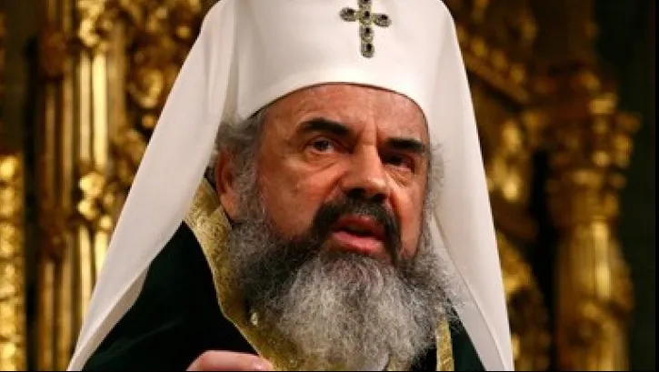 PF Daniel, în Pastorala de Crăciun: Să oferim celor din jurul nostru daruri şi semne ale bucuriei