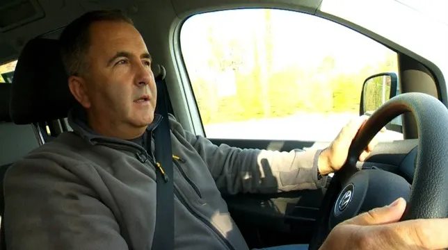 Ce trebuie să facă șoferii în condiții de vreme extremă - Recomandările lui Titi Aur
