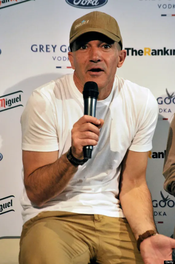 Actorul Antonio Banderas a suferit o criză cardiacă. I s-au instalat trei stenturi