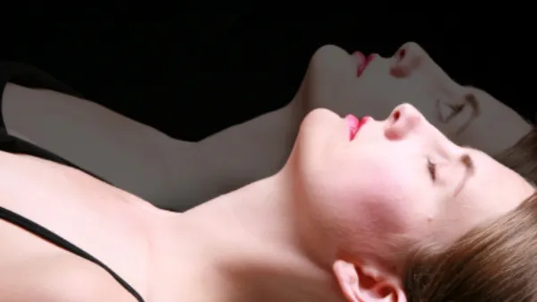 E un miracol! Ce s-a întâmplat cu o femeie, la trei luni după ce a murit