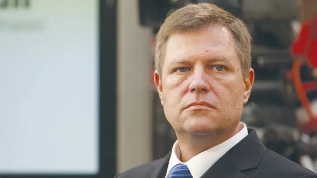 KLAUS JOHANNIS: Un număr mic de membri PNL susţin ieşirea de la guvernare