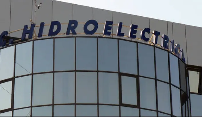 Hidroelectrica a vândut doar trei microhidrocentrale din 14
