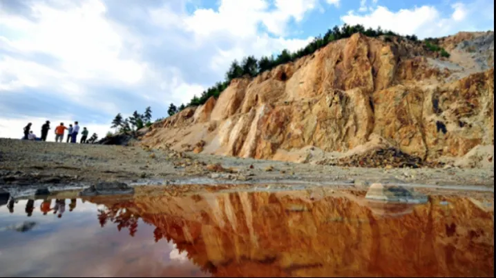 Metalele rare de la Roşia Montană, de valoarea PIB-ului Japoniei 