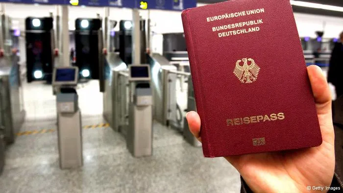 Veşti PROASTE pentru românii care vor să plece la muncă în Germania
