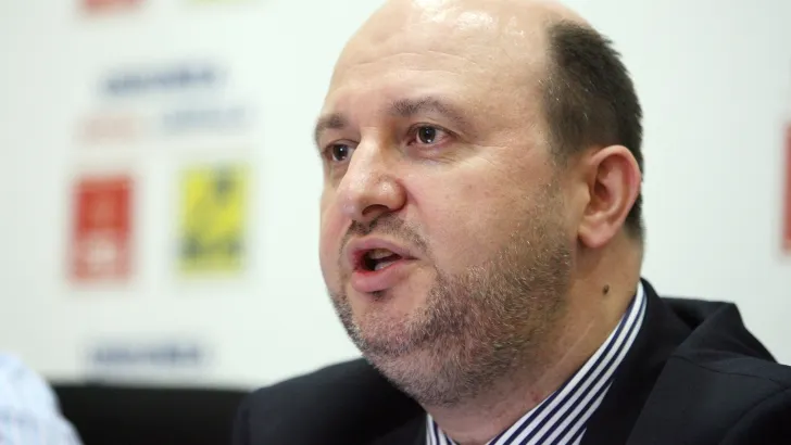 SCHIMBĂRI în GUVERN. Discuţii în PNL despre remanieri. Chiţoiu: Există posibilitatea demisiei