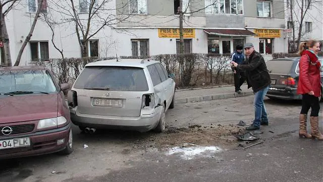 Politicianul care s-a urcat BĂUT LA VOLAN şi a avariat PATRU MAŞINI